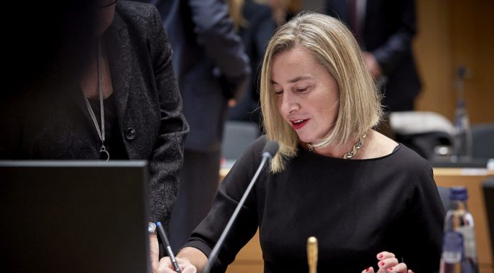 VENEZUELA, L’UE PROROGA DI UN ANNO LE SANZIONI