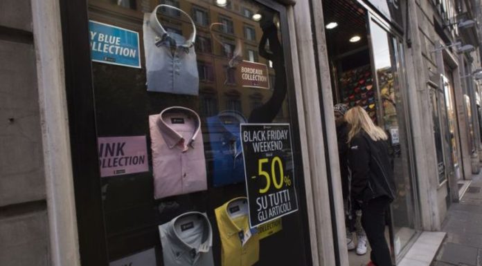 PER IL BLACK FRIDAY ITALIANI SPENDERANNO IN MEDIA 116 EURO