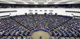 UE, IL PARLAMENTO SOSPENDE I NEGOZIATI SUL BILANCIO