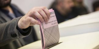 ROUSSEAU DICE SÌ, LISTE M5S IN EMILIA E CALABRIA