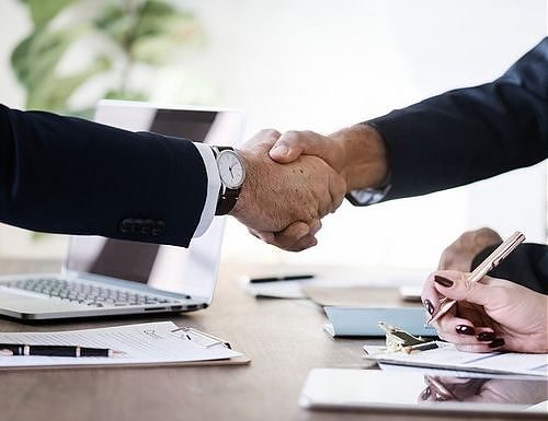 IN ITALIA 15 MILA IMPRESE A CONTROLLO ESTERO, 1,4 MILIONI DI ADDETTI