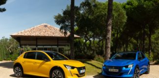 NUOVA 208 FINALISTA DEL PREMIO CAR OF THE YEAR 2020