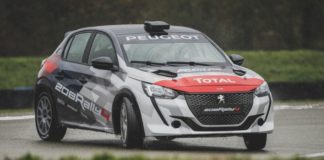 PEUGEOT SPORT TOGLIE VELO ALLA NUOVA 208 RALLY 4