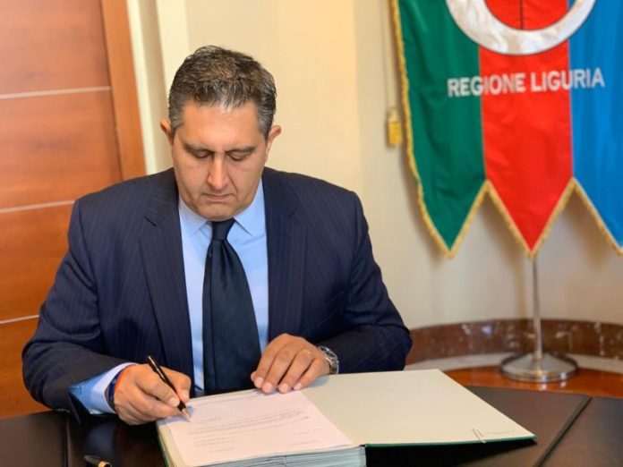 Toti firma