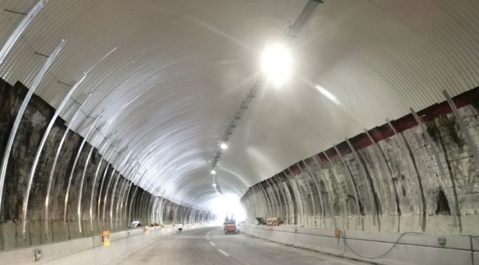 A2, AVANZANO I LAVORI DI RESTYLING DELLE GALLERIE