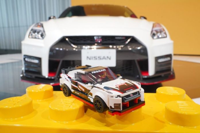 lego nissan