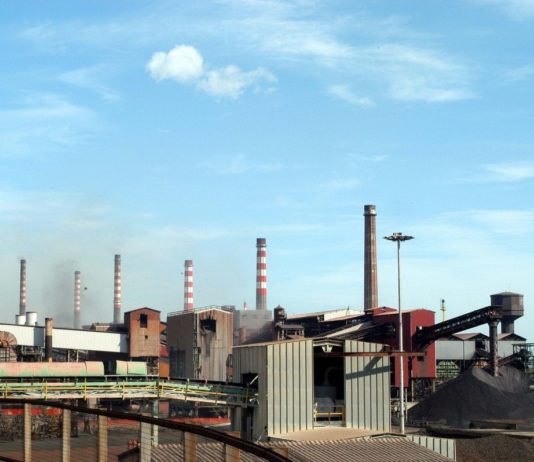 Ex Ilva di Taranto, muore un operaio precipitato da 12 metri d’altezza