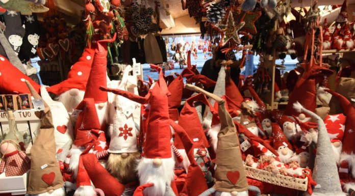 ITALIANI METICOLOSI NELLA CORSA AI REGALI DI NATALE, POCHI RITARDATARI