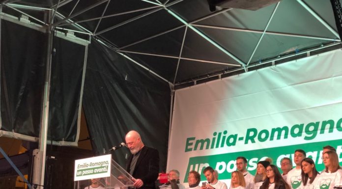 IN 10 MILA IN PIAZZA A BOLOGNA PER BONACCINI “PARTE UN VENTO DIVERSO”