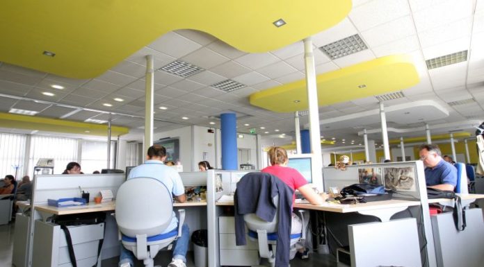 IMPRESE, CRESCE LA CONNESSIONE VELOCE MA STENTA IL COMMERCIO ONLINE