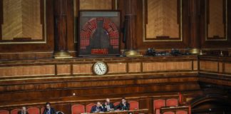 MANOVRA, VIA LA NORMA SULLA CANNABIS LIGHT