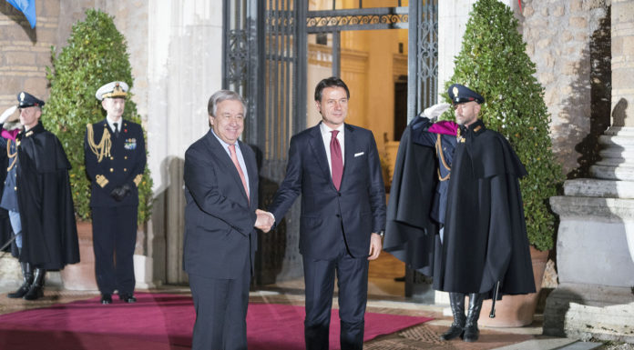 LIBIA, CONTE “PIENO SOSTEGNO ALL’ONU”