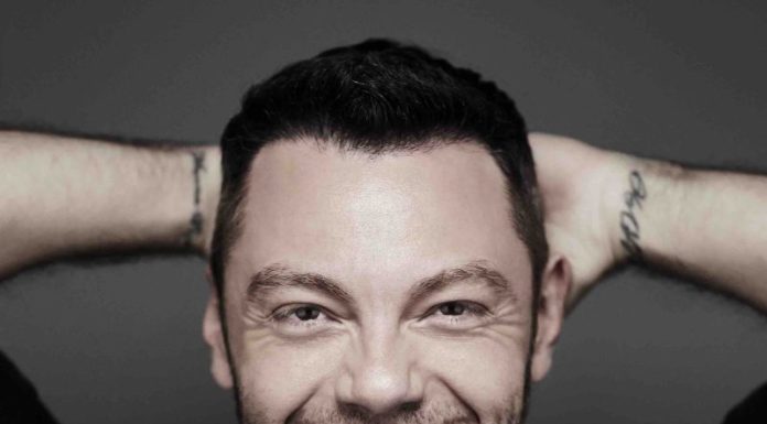 TIZIANO FERRO, “ACCETTO MIRACOLI” E’ DISCO DI PLATINO