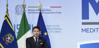CONTE CHIUDE A INTERVENTO MILITARE IN LIBIA