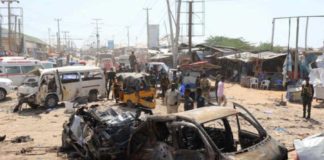 ATTENTATO KAMIKAZE CON AUTOBOMBA A MOGADISCIO