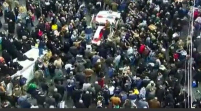 A BAGDAD I FUNERALI DI SOLEIMANI, POMPEO “ALLEATI UE NON COSÌ D’AIUTO”