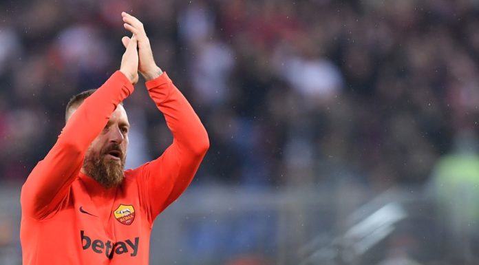DE ROSSI LASCIA IL BOCA E IL CALCIO “DEVO STARE CON LA MIA FAMIGLIA”