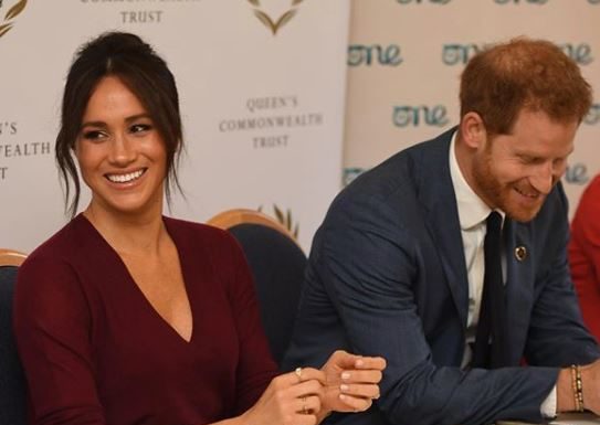 UK, DALLA REGINA SÌ A NUOVA VITA HARRY E MEGHAN “SENZA FONDI PUBBLICI”
