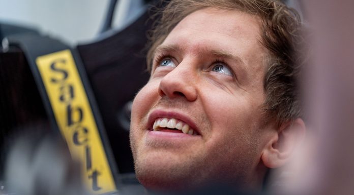 Vettel per la prima volta nell’abitacolo della nuova Ferrari
