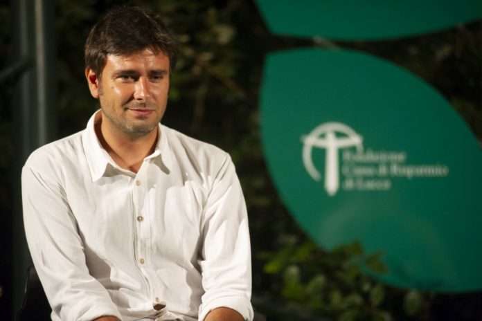 ALESSANDRO DI BATTISTA OSPITE ALLA VERSILIANA