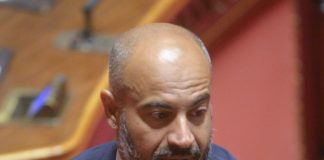 PARAGONE FUORI DAL M5S “ESPULSO DAL NULLA”