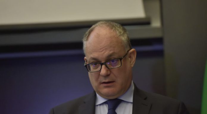 Gualtieri “fiducioso che vedremo un rimbalzo dell’economia”