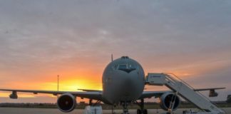 CORONAVIRUS, ATTERRATO AEREO CON ITALIANI DA WUHAN