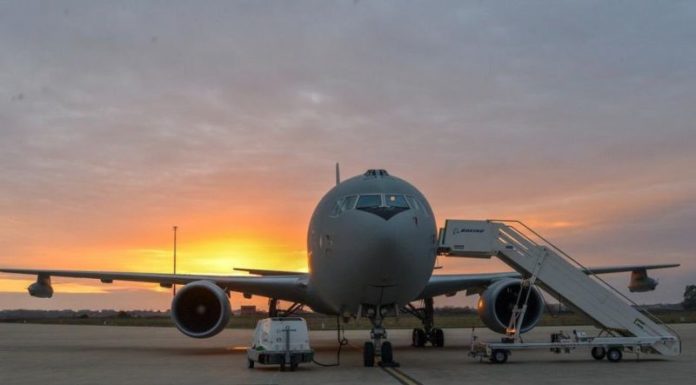 Coronavirus, atterrato a Pratica di Mare aereo con italiani da Wuhan