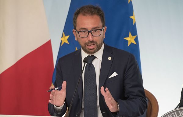 Accordo M5S-Leu-Pd sulla prescrizione, no da Italia Viva
