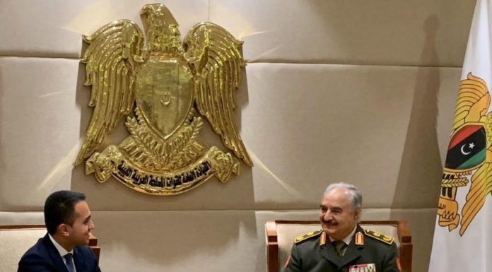 Libia, Di Maio incontra Haftar “La soluzione non può essere militare”