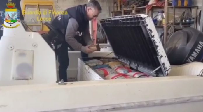 Droga dall’Albania, sequestrata mezza tonnellata di hashish e marijuana