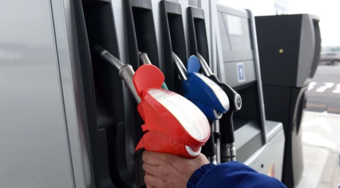 Traffico internazionale di prodotti petroliferi, 49 denunciati