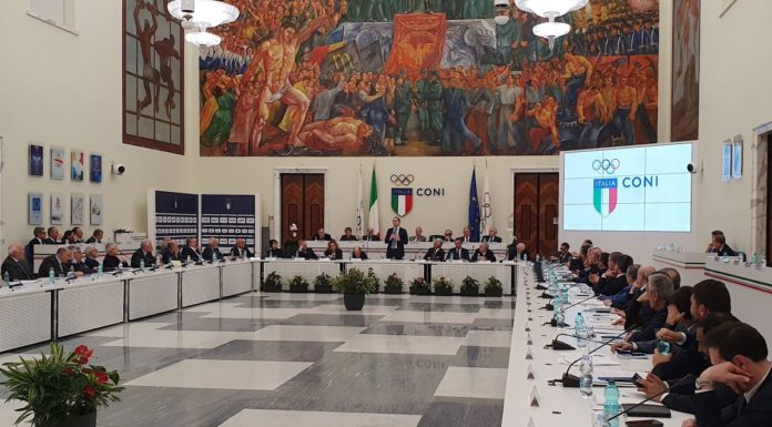 Coronavirus, Spadafora al Coni “Da lunedi’ possibile ok a sport”