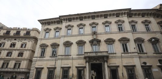 Banco Bpm, Leone “Serve un socio industriale”