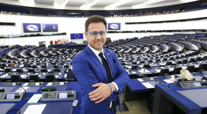 L’europarlamentare contro la quarantena “Ci trattano da appestati”