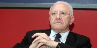 Riaperture, De Luca “Non ho firmato l’accordo con il Governo”