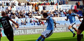 La Lazio batte 2-0 il Bologna e vola in testa alla classifica