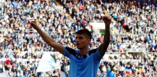 La Lazio batte il Bologna 2-0 e vola in testa