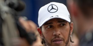 Hamilton “Il mondo sta aprendo gli occhi sul razzismo”