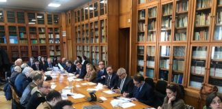 Coronavirus, voli con la Cina ancora sospesi