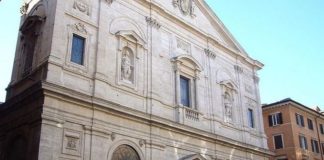 Prete positivo al coronavirus, chiude San Luigi dei Francesi a Roma