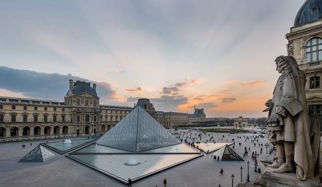 Coronavirus, il Louvre chiuso a Parigi