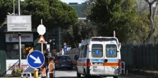 Coronavirus, ricoverati allo Spallanzani un poliziotto e la famiglia