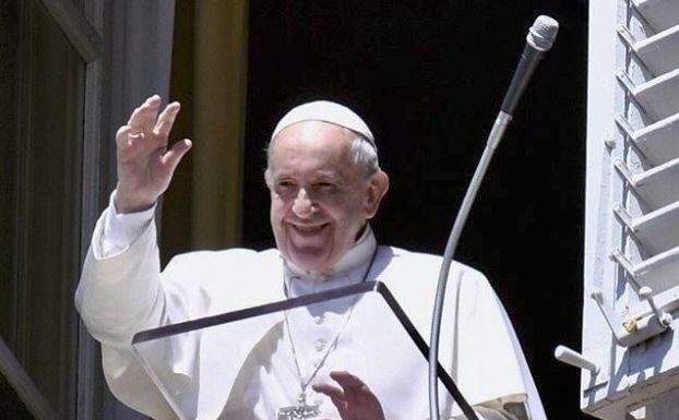 Coronavirus, tampone negativo per Papa Francesco