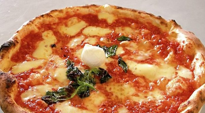 In Francia video sulla pizza al coronavirus poi rimosso, e’ polemica