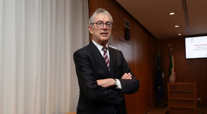 Coronavirus, Confimprese “Il commercio crolla”