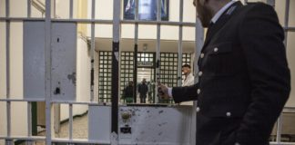 Coronavirus, rivolta al carcere di Foggia con una ventina di evasi