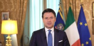 Coronavirus, Conte inasprisce misure “Aperti solo servizi essenziali”