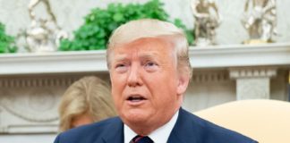 Coronavirus, Trump sospende i viaggi Usa-Europa