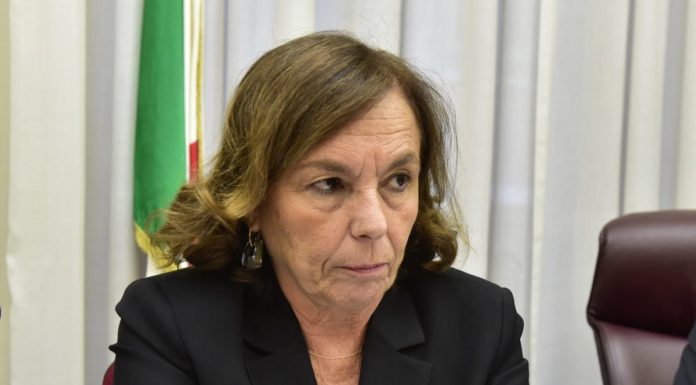 Coronavirus, Lamorgese “Se necessario altre scelte coraggiose”